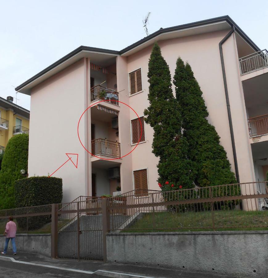 Monolocale A Peschiera Del Garda Vista Lago Apartment Luaran gambar